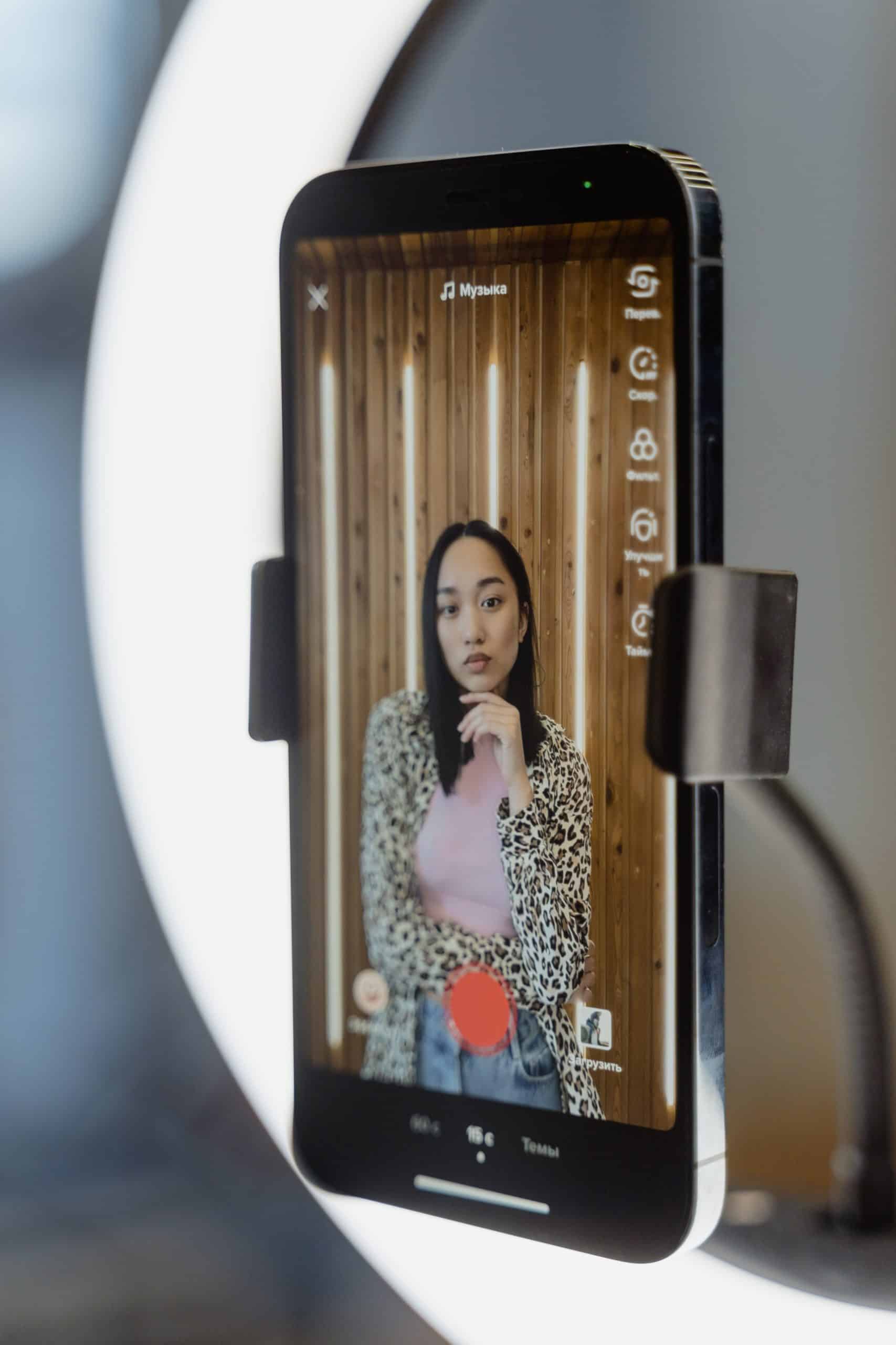 13 aktuelle Social Media Beauty-Trends zum ausprobieren